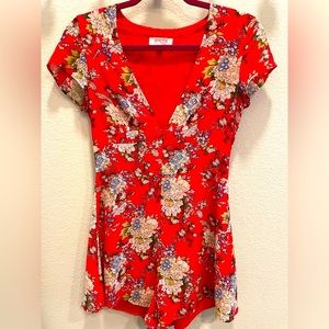 WYLDR Floral Red Zip Front Feel It All Playsuit Romper Size Small
